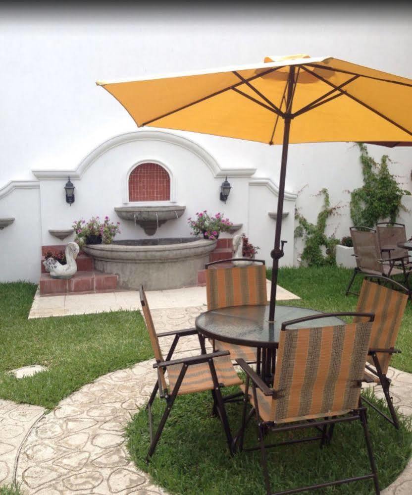 Ixkanul Antigua Hotel Exterior foto